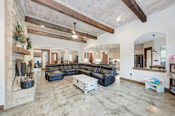 1325 County Road 106 None, Lampasas