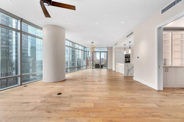 200 Congress Ave #15E, Austin