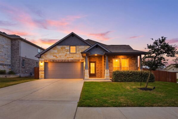 110 Gamble Dr, Buda