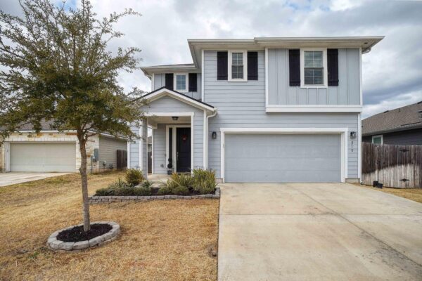 210 Cold Spring Loop, Bastrop