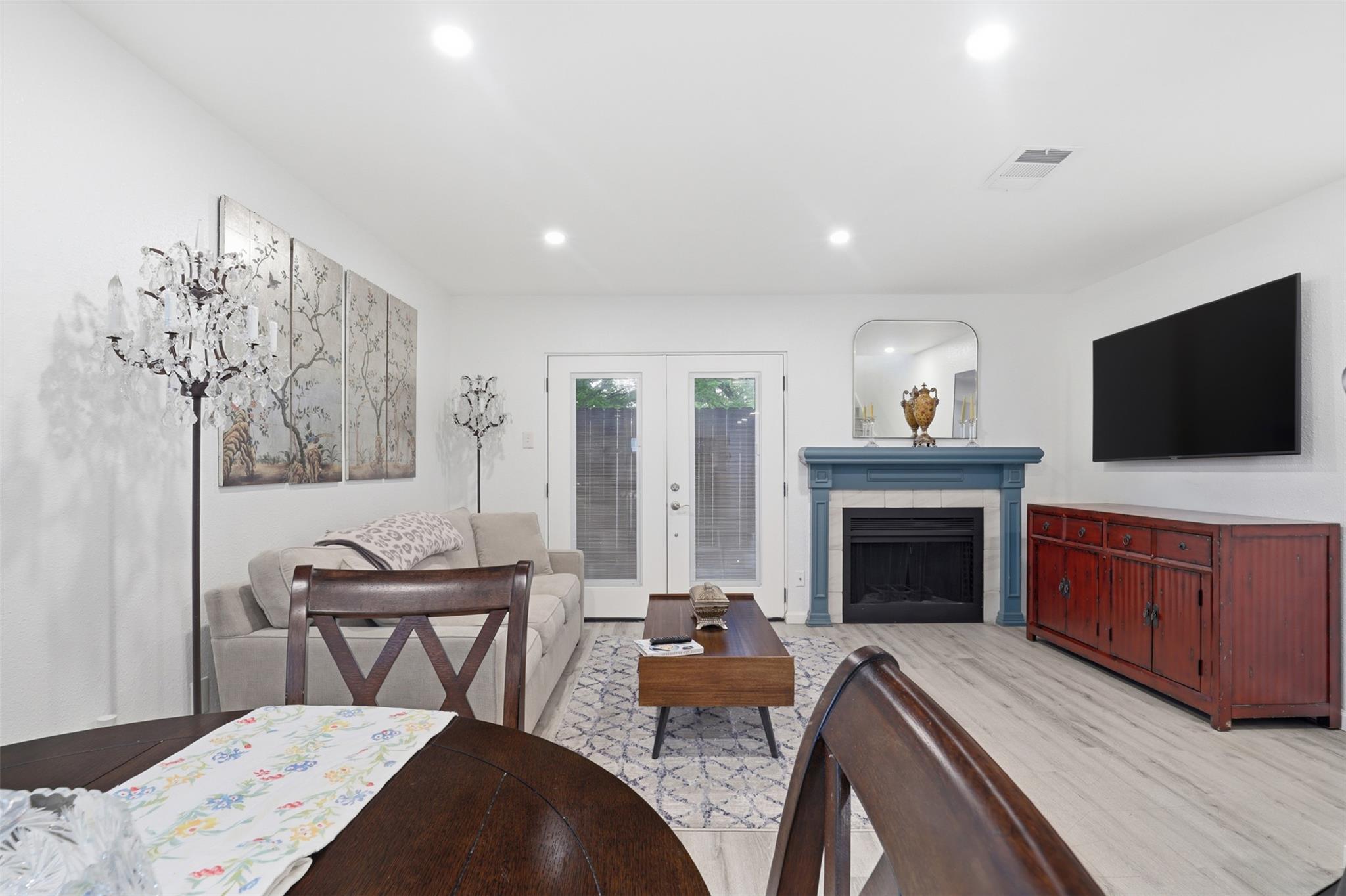 2018 W Rundberg Ln #7A, Austin
