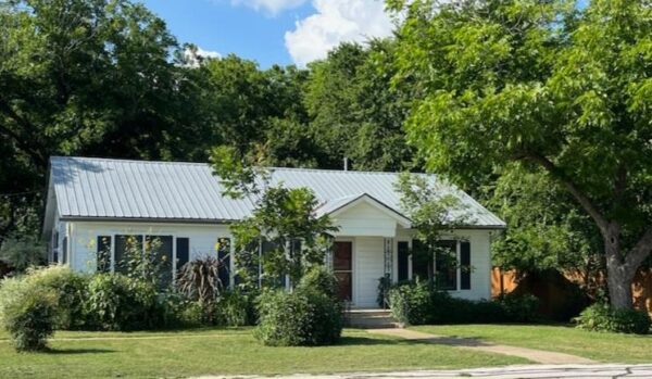 1106 Austin St, Bastrop