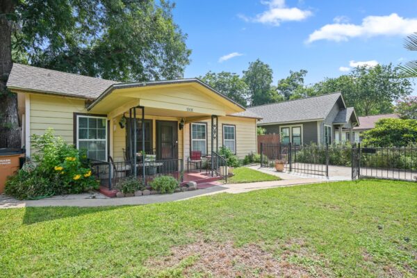 1908 Holly St, Austin