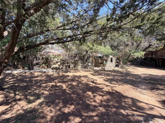 207 Hub Dr, Wimberley
