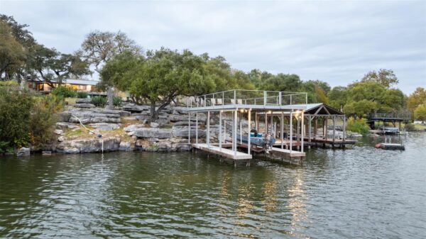 1204 Los Escondidos St, Marble Falls