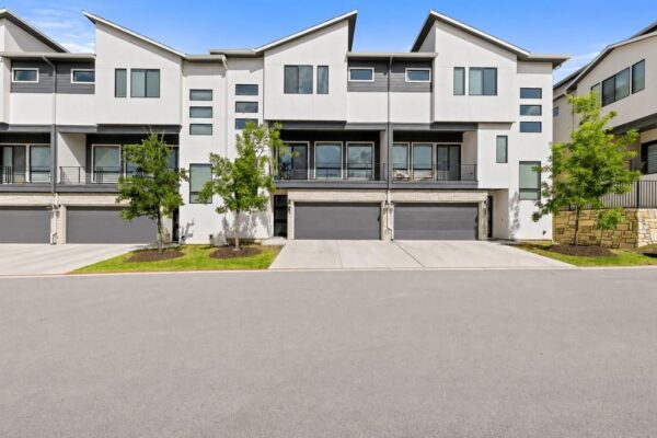 2050 Lohmans Spur Rd #603, Lakeway