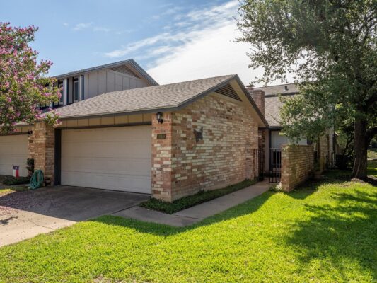 1000 Verbena Dr #1357R, Austin
