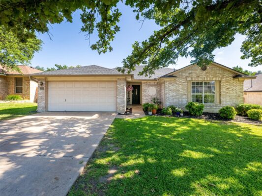 1209 Highland Dr, Cedar Park