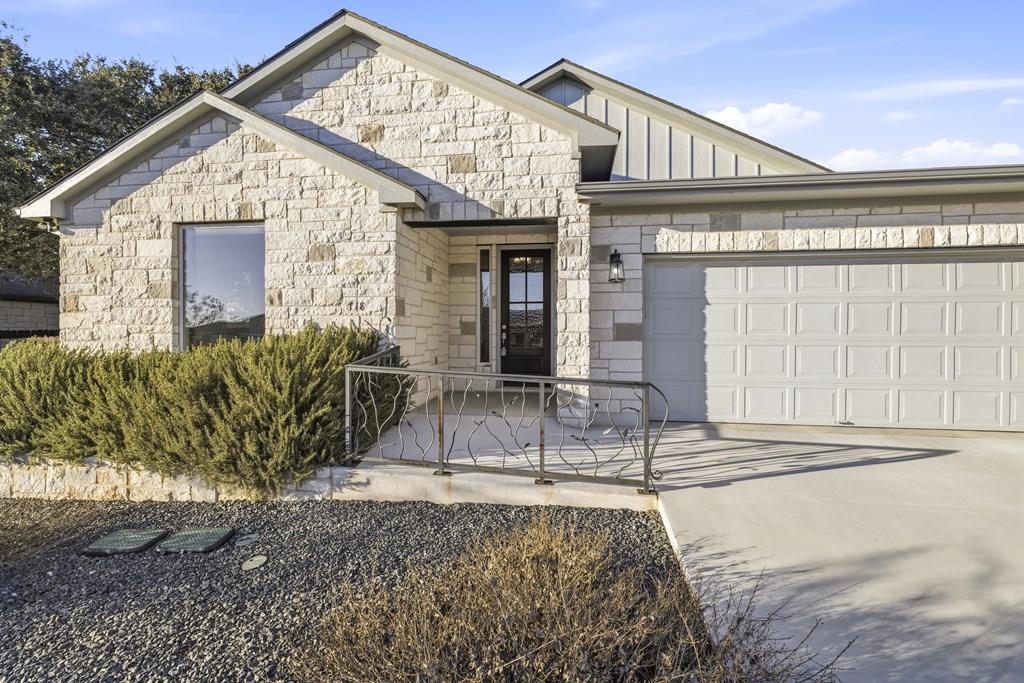 718 Emory Dr None, Fredericksburg, TX 78624