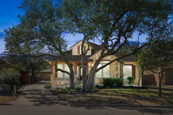 201 Saint Richie Ln, Austin