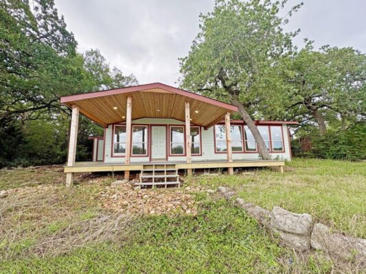 106 Caddo None, Smithville