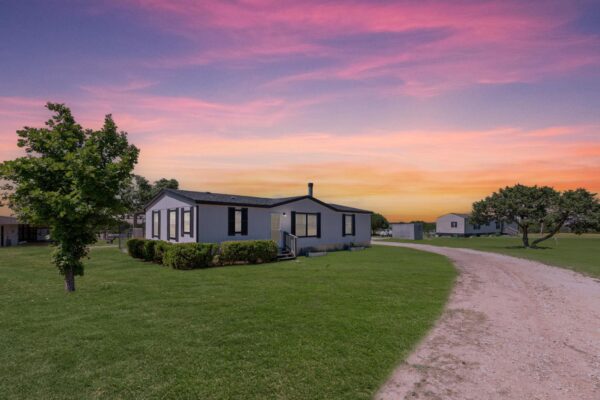 930 County Road 224 None, Florence