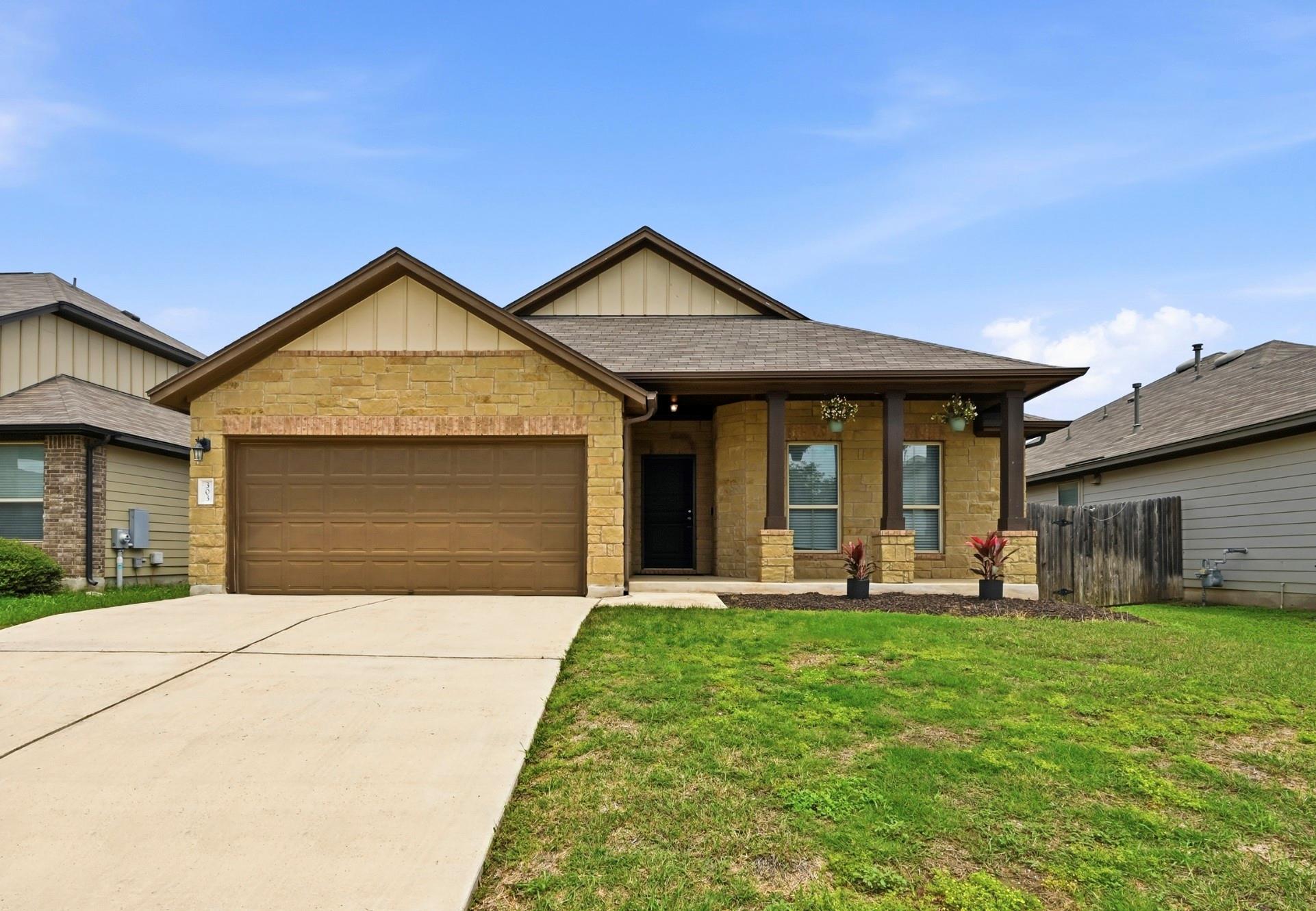 303 Limerick Rd, Buda, TX 78610
