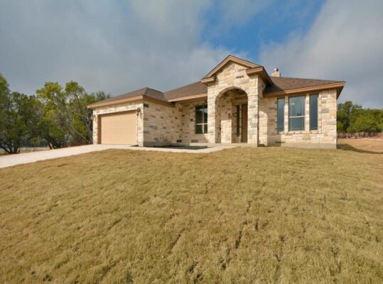 208 Venture Blvd S, Point Venture