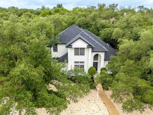 201 Timpanagos Dr, Lakeway