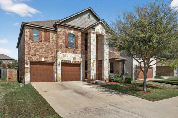1124 Calla Lily Blvd, Leander
