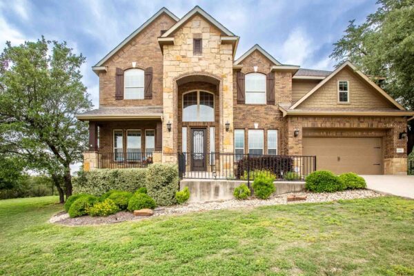 4512 Diamante Dr, Spicewood