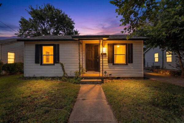 4703 Leslie Ave, Austin