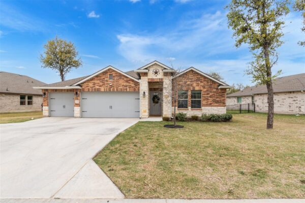 155 Tom Kite Dr, Burnet