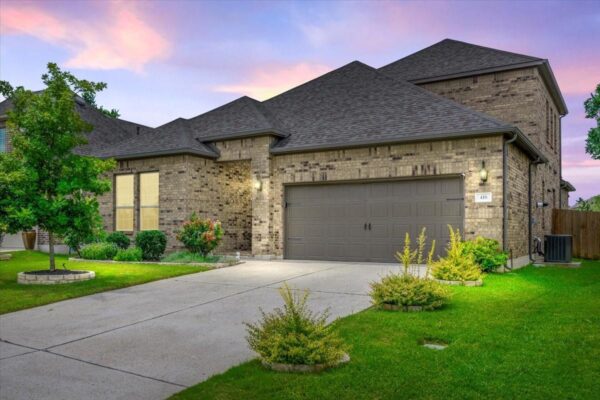 416 Mistflower Springs Dr, Leander