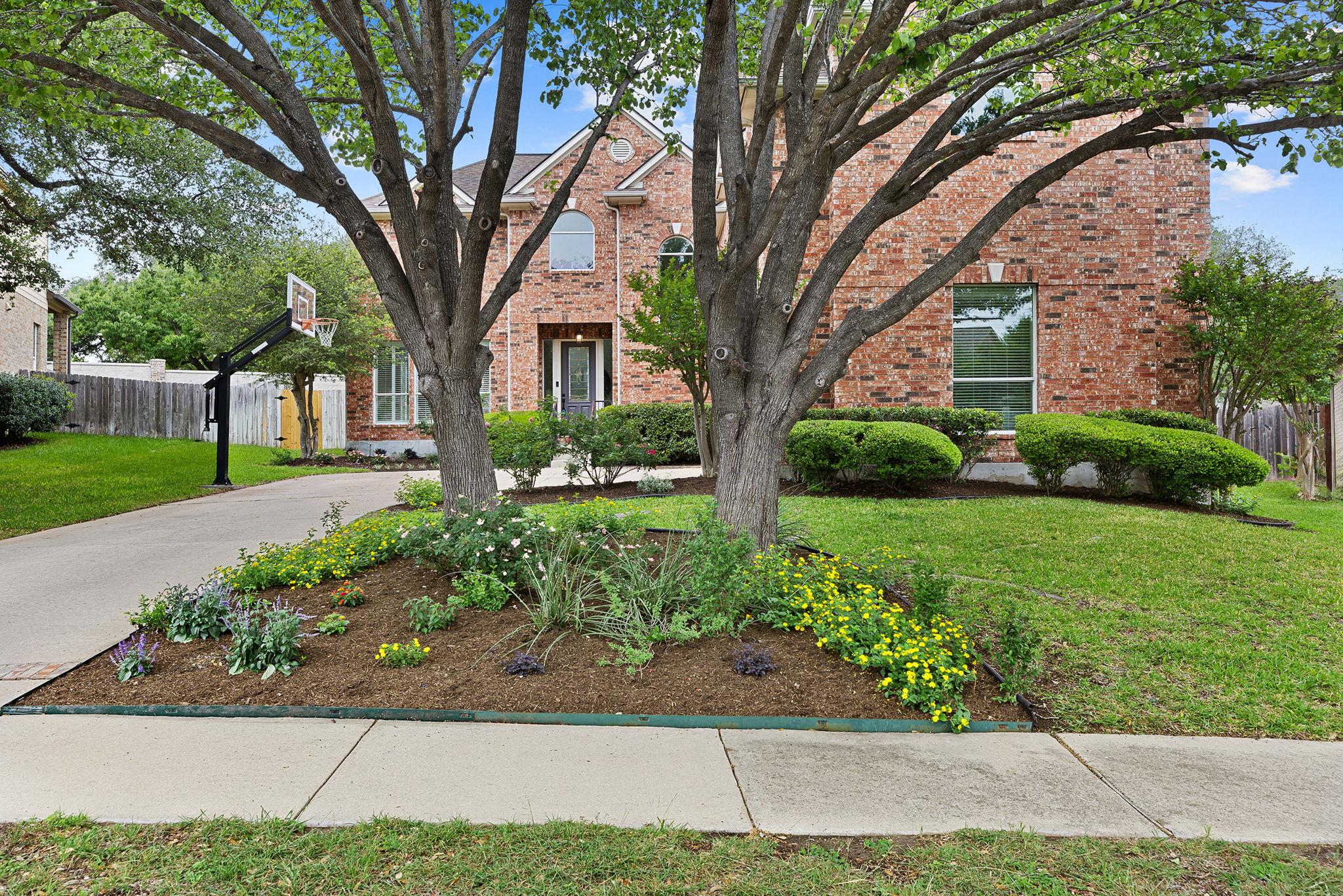 1914 Mulligan Dr, Round Rock