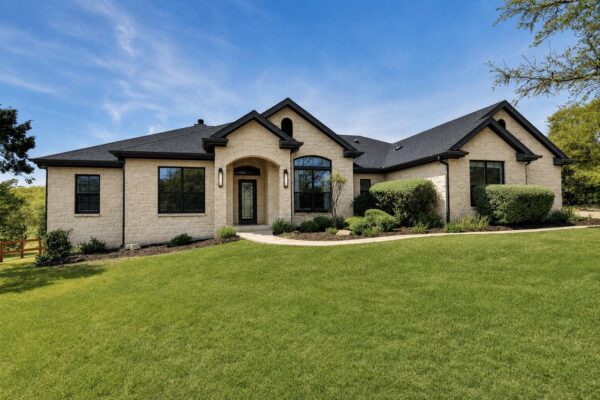 300 High Plains Dr, Dripping Springs