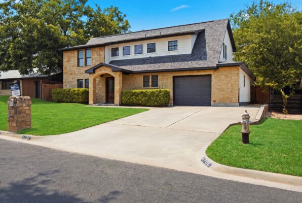 6708 Notre Dame Dr, Austin