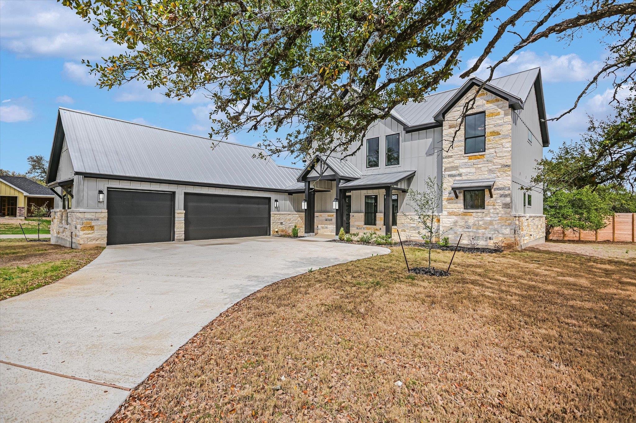 1 Squaw Circle Cir, Wimberley