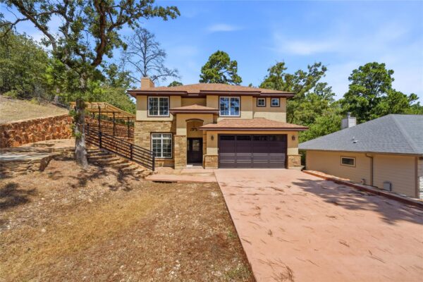 212 Makaha Dr, Bastrop