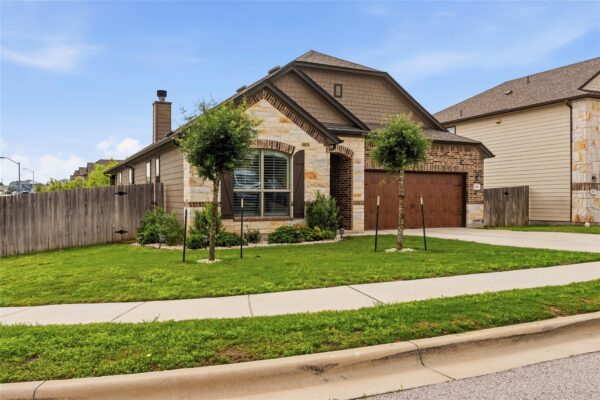 105 West Point Way, Elgin