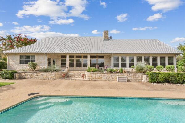 13730 Settlements Rd, Salado