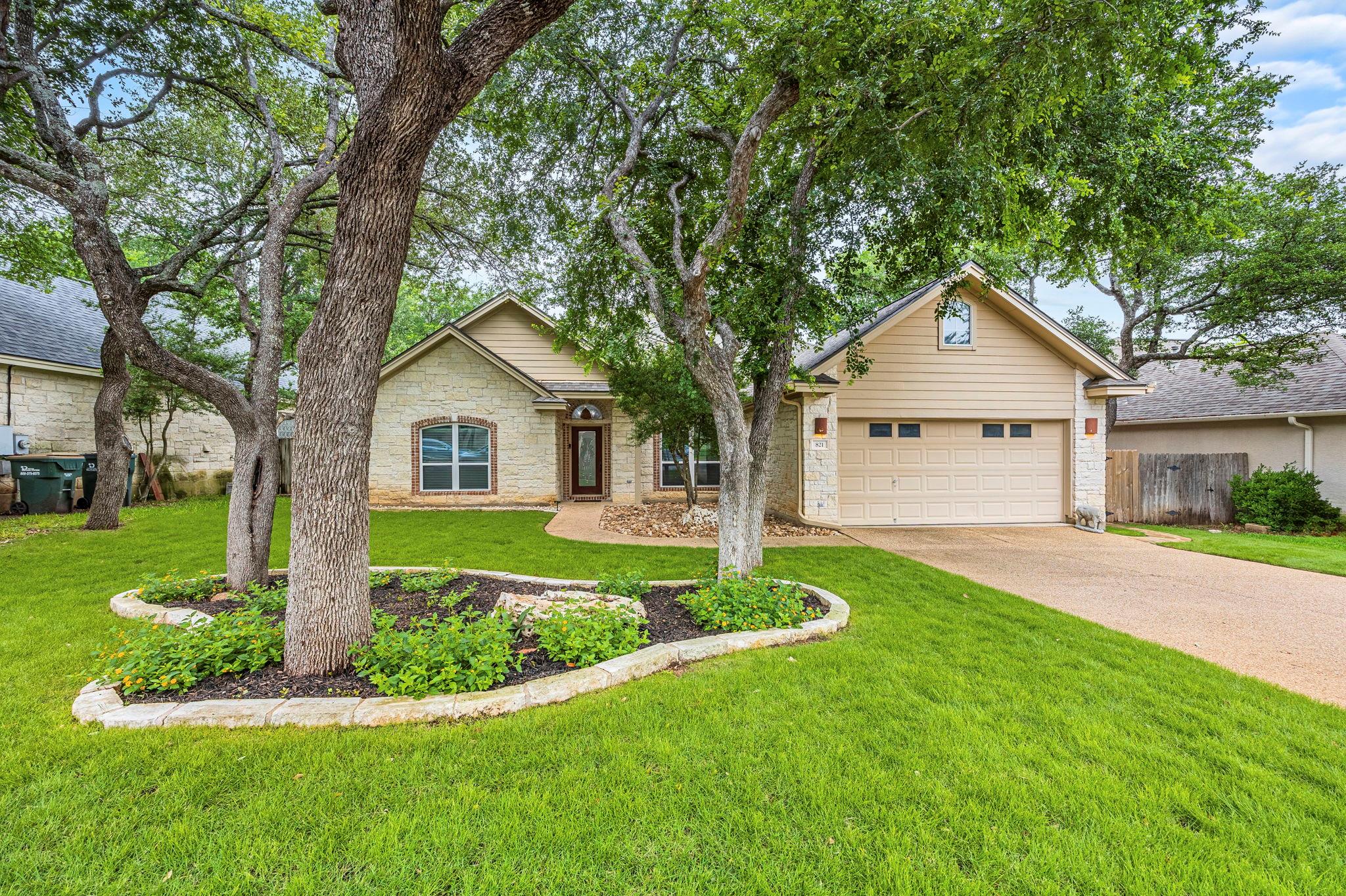 821 Wagon Wheel Trl, Georgetown, TX 78628