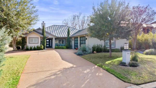 715 Mountain Leather None, Horseshoe Bay