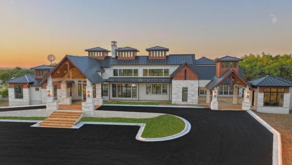 7505 E Us Highway 290 None, Johnson City