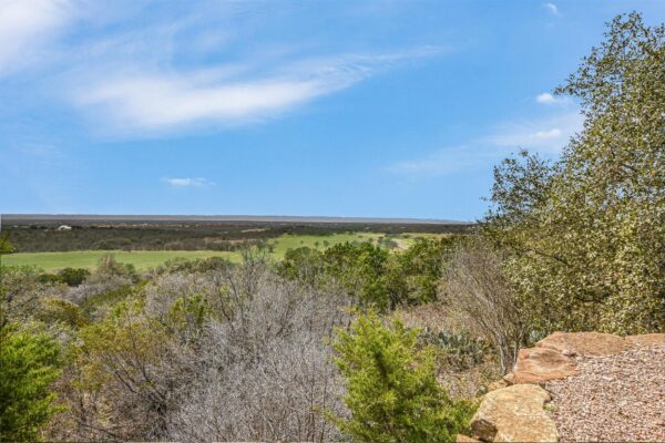 851 Stone Mountain Dr, Marble Falls