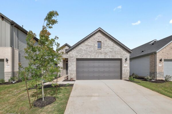 441 Lucky Ave, Elgin