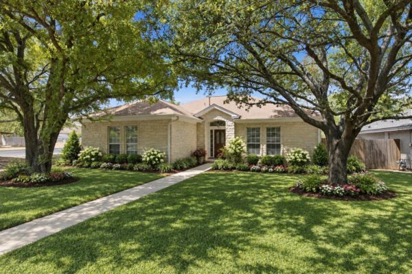 312 DEBORA Dr, Georgetown