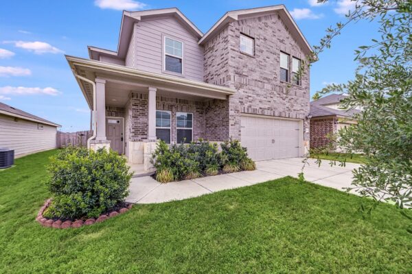 510 Mossy Rock Dr, Hutto