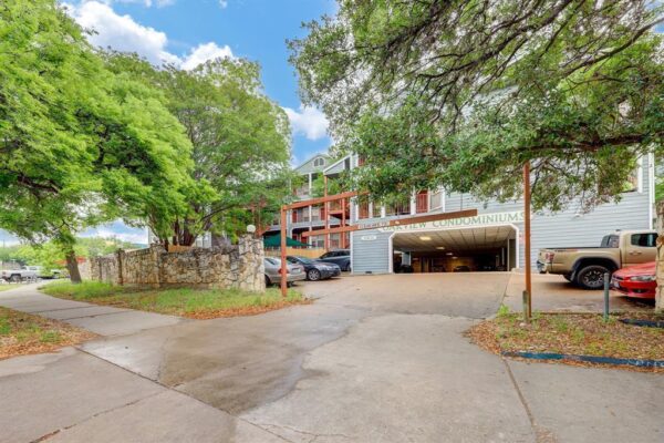 2901 San Jacinto Blvd #204, Austin