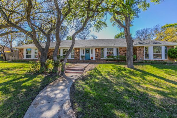 208 Highland Oaks Dr, Harker Heights