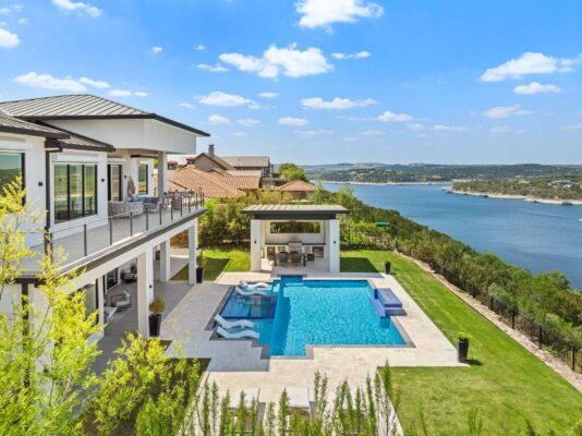 912 Watercliffe None, Lago Vista