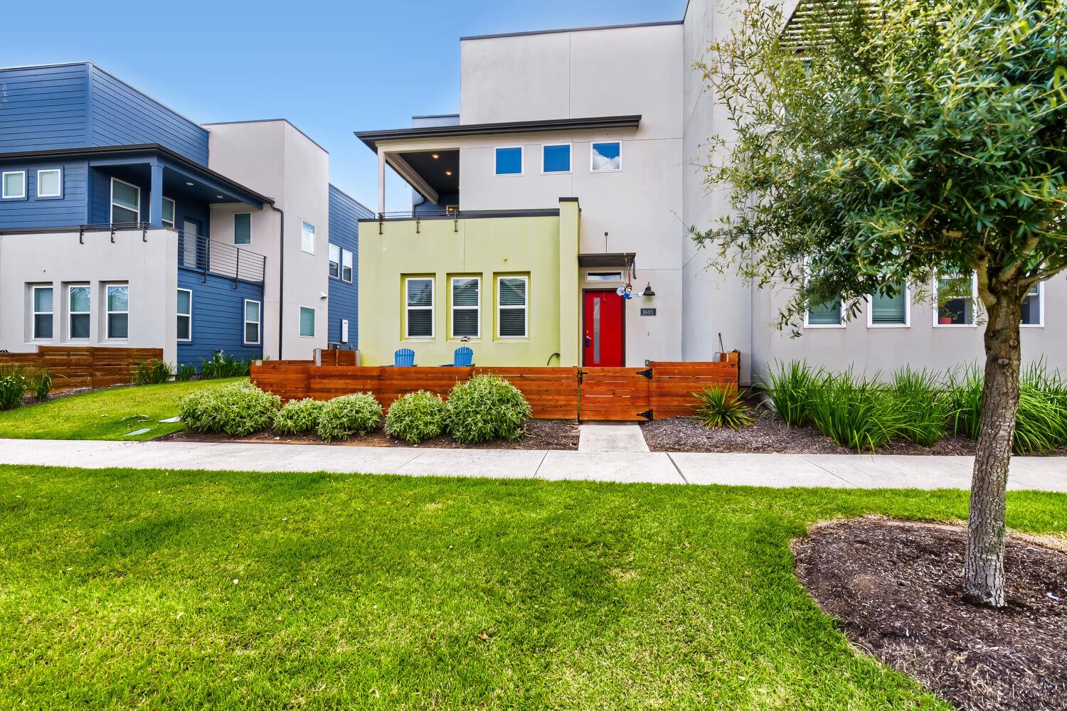 9015 Cattle Baron Path #1605, Austin, TX 78747