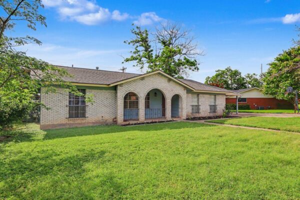 1811 Terry Ln, Georgetown