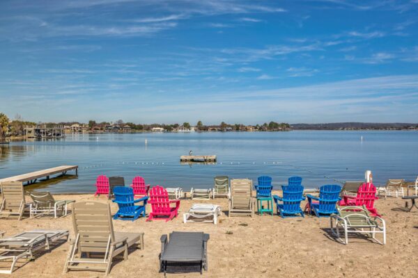 604 Highcrest Dr #322, Granite Shoals