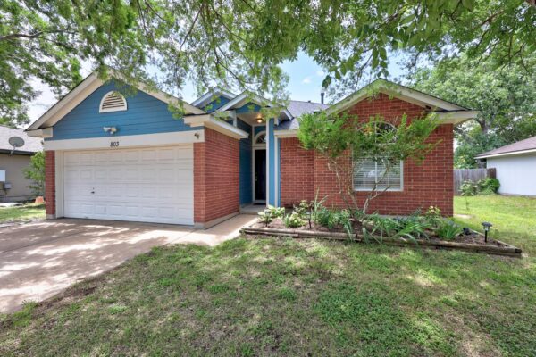 803 Sparkling Brook Ln, Leander