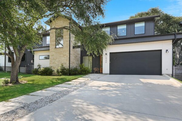 18206 Fair Ln, Leander
