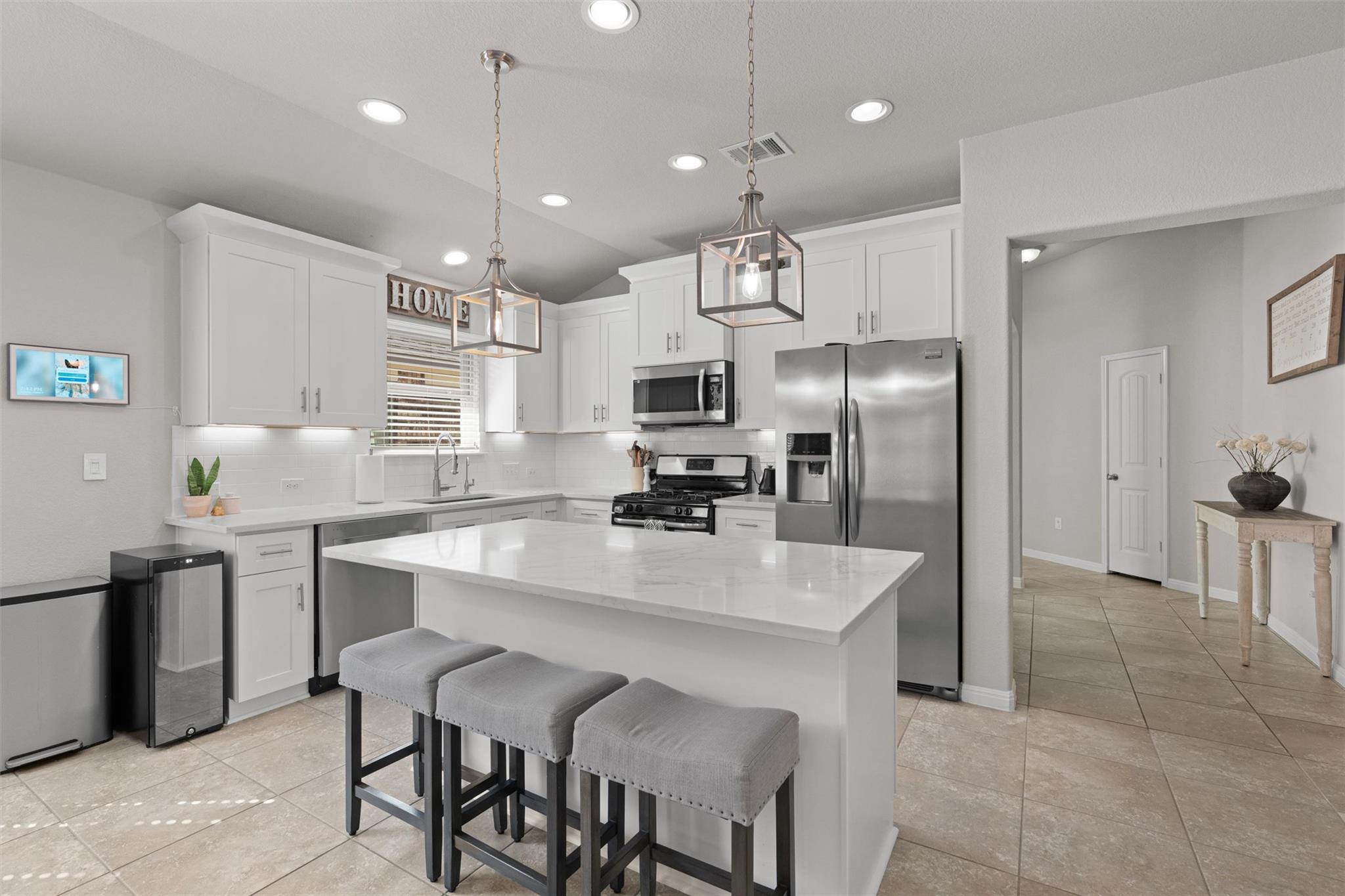 524 Longhorn Cavern Rd, Leander