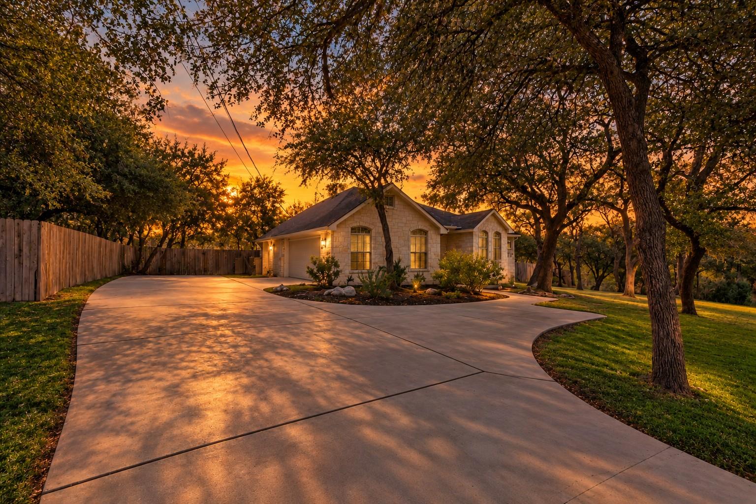 100 Quarry Springs Dr, San Marcos, TX 78666