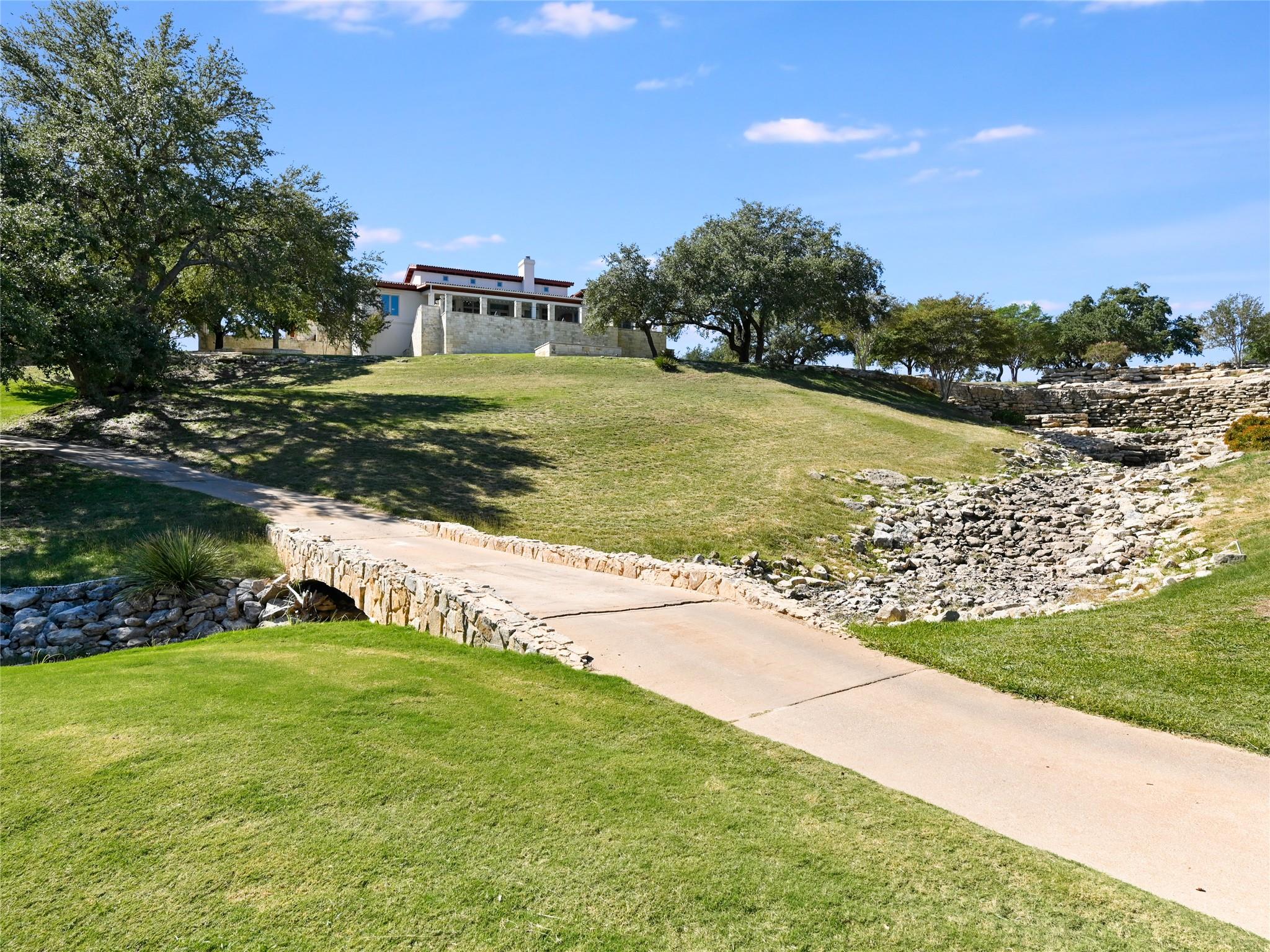 27206 Waterfall Hill Pkwy, Spicewood, TX 78669