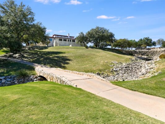 27206 Waterfall Hill Pkwy, Spicewood
